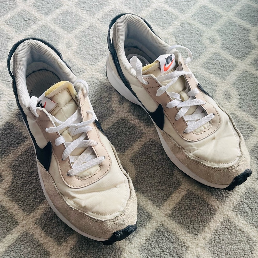 Nike Waffle Debut (Sanddrift Black)